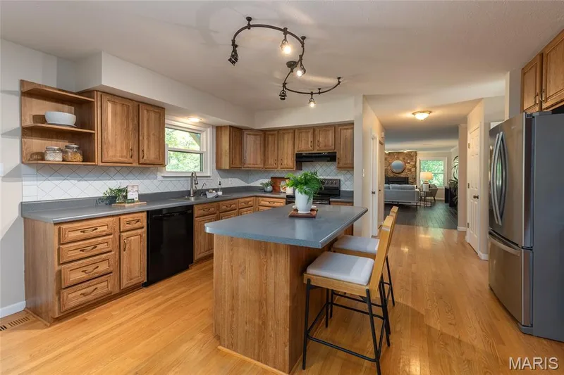 1319 Timber Terra Road, Wildwood, MO 63021 — listing photo 9 of 38