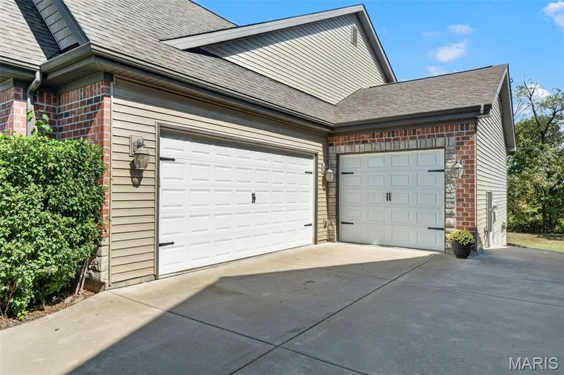 313 Wilmer Farm Trail, Wentzville, MO 63385 — listing photo 8 of 55