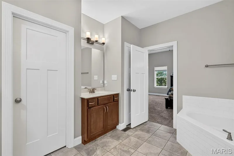 313 Wilmer Farm Trail, Wentzville, MO 63385 — listing photo 35 of 55