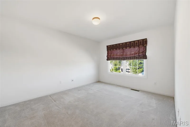 2nd floor bedroom with Jack and Jill bathroom. — 1615 Wainscott Court, O'Fallon, MO 63366