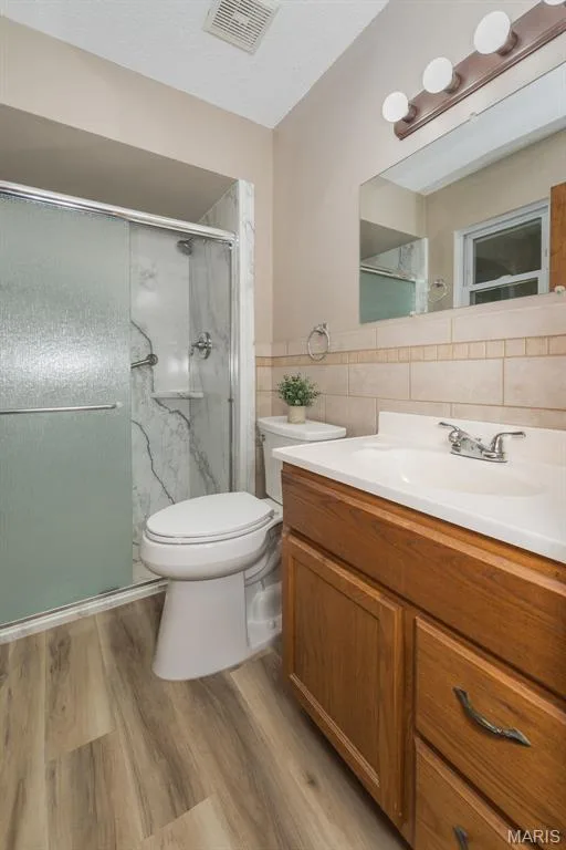 357 Beaver Lake Drive, St Charles, MO 63303 — listing photo 22 of 57