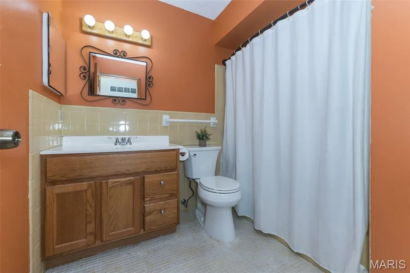 Main floor hall bathroom — 357 Beaver Lake Drive, St Charles, MO 63303
