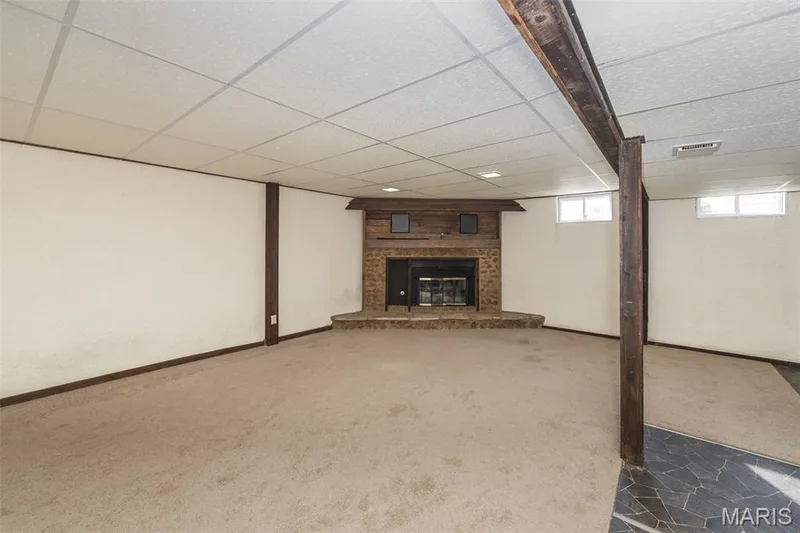 357 Beaver Lake Drive, St Charles, MO 63303 — listing photo 30 of 57