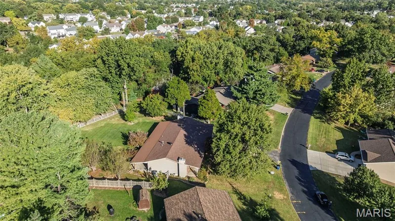357 Beaver Lake Drive, St Charles, MO 63303 — listing photo 53 of 57