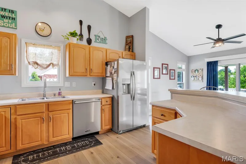 41 Huntgate Drive #12A, St Peters, MO 63376 — listing photo 5 of 30