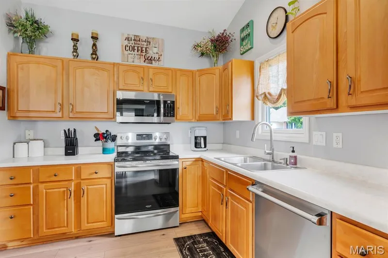 41 Huntgate Drive #12A, St Peters, MO 63376 — listing photo 6 of 30