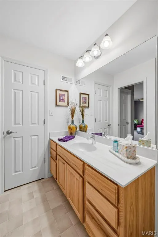 1015 Pearview Drive, St Peters, MO 63376 — listing photo 31 of 70