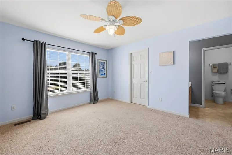 1015 Pearview Drive, St Peters, MO 63376 — listing photo 41 of 70
