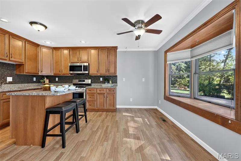 17 Savoy Drive, Lake St. Louis, MO 63367 — listing photo 17 of 41
