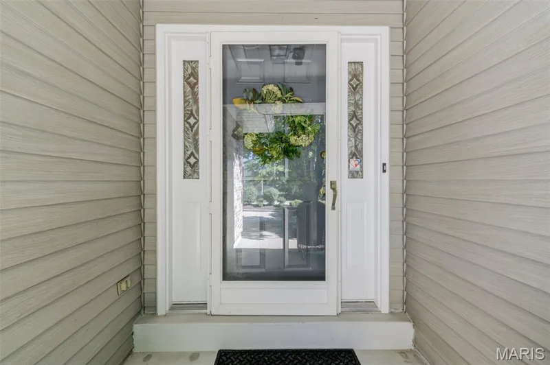Welcoming Covered Front Entry Porch — 2902 Oakmont Drive #18B, St Charles, MO 63301