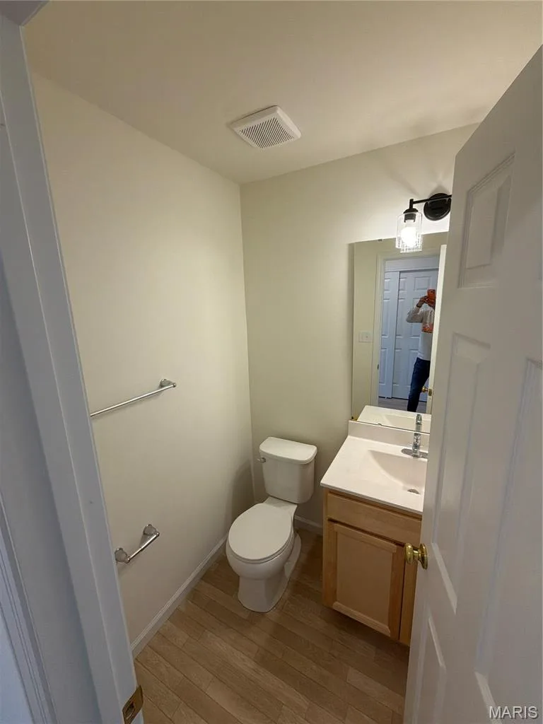 417 Yellow Rose Court, Wentzville, MO 63385 — listing photo 5 of 12