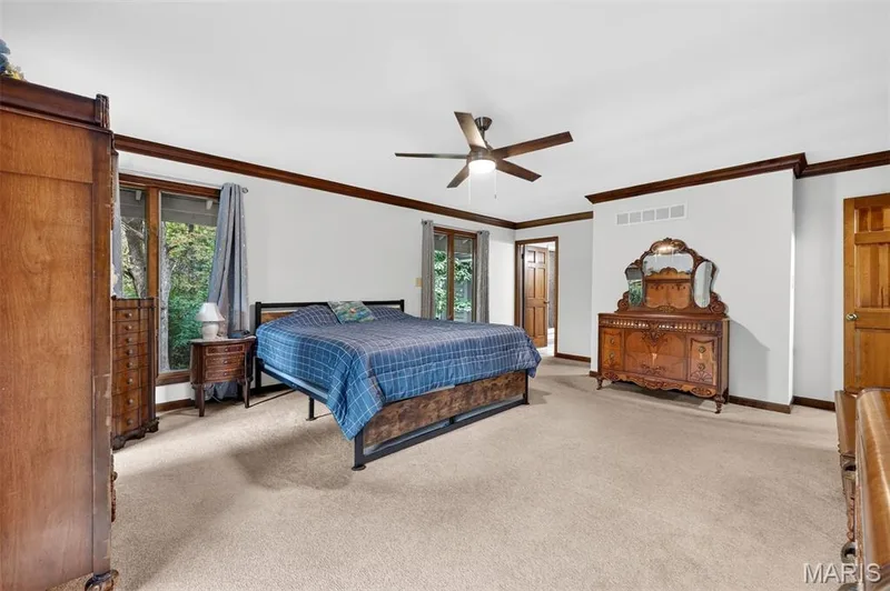 56 Chesterfield Lakes Road, Chesterfield, MO 63005 — listing photo 24 of 59
