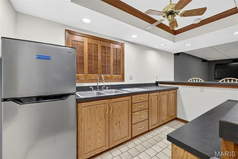 56 Chesterfield Lakes Road, Chesterfield, MO 63005 — listing photo 37 of 59