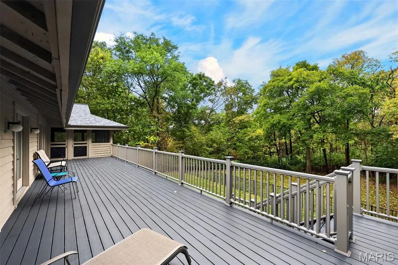 56 Chesterfield Lakes Road, Chesterfield, MO 63005 — listing photo 44 of 59