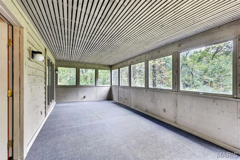 Screened Porch off of lower level family room — 56 Chesterfield Lakes Road, Chesterfield, MO 63005