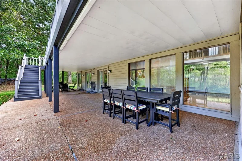 56 Chesterfield Lakes Road, Chesterfield, MO 63005 — listing photo 46 of 59