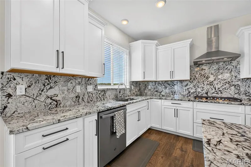 335 Valley Bluff Drive, Wentzville, MO 63385 — listing photo 22 of 56