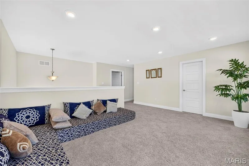 335 Valley Bluff Drive, Wentzville, MO 63385 — listing photo 32 of 56