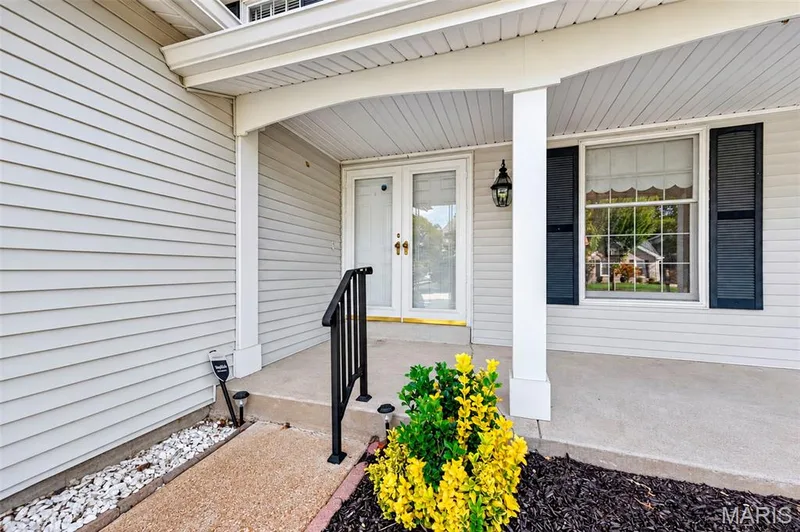 1922 Buckington Drive, Chesterfield, MO 63017 — listing photo 7 of 55