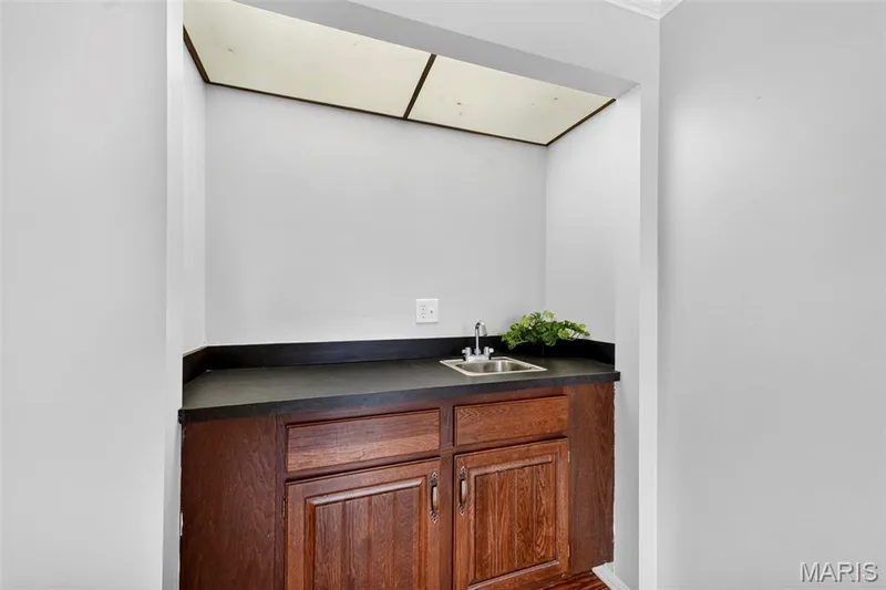 1922 Buckington Drive, Chesterfield, MO 63017 — listing photo 25 of 55