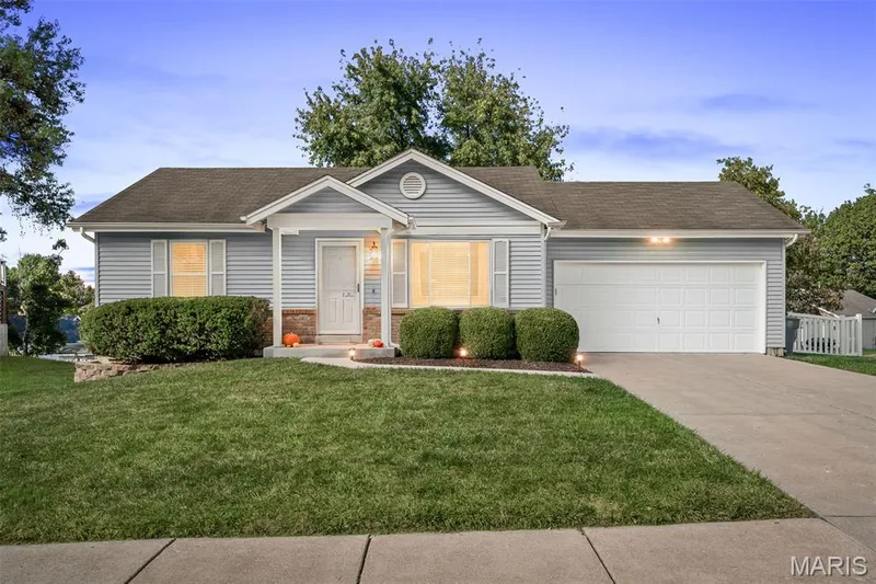 11 Mallard Pointe Drive, O'Fallon, MO β listing photo 1