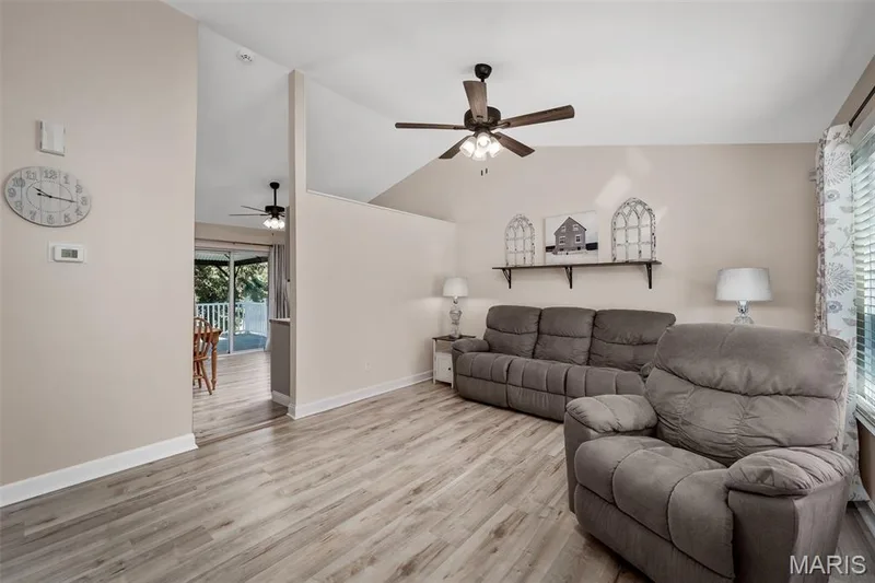 11 Mallard Pointe Drive, O'Fallon, MO 63368 — listing photo 6 of 45
