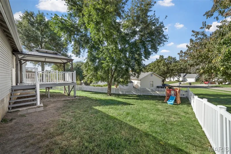 11 Mallard Pointe Drive, O'Fallon, MO 63368 — listing photo 28 of 45