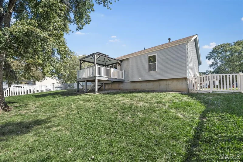 11 Mallard Pointe Drive, O'Fallon, MO 63368 — listing photo 30 of 45