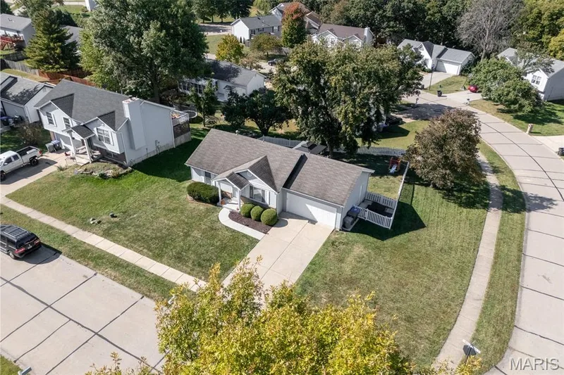 11 Mallard Pointe Drive, O'Fallon, MO 63368 — listing photo 32 of 45