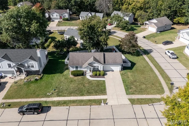 11 Mallard Pointe Drive, O'Fallon, MO 63368 — listing photo 33 of 45