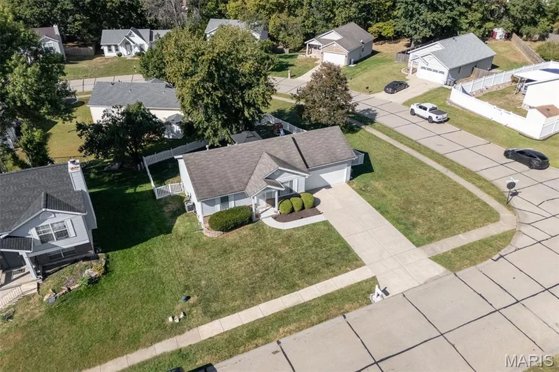 11 Mallard Pointe Drive, O'Fallon, MO 63368 — listing photo 34 of 45