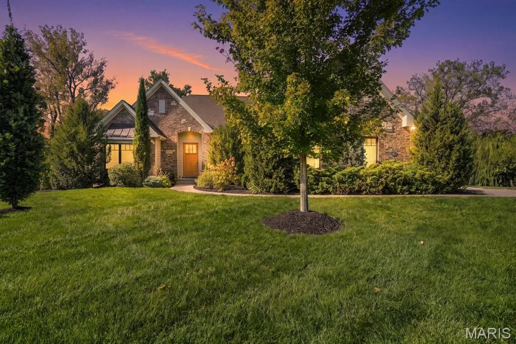 Front view — 117 Trail Creek Court, St Charles, MO 63304