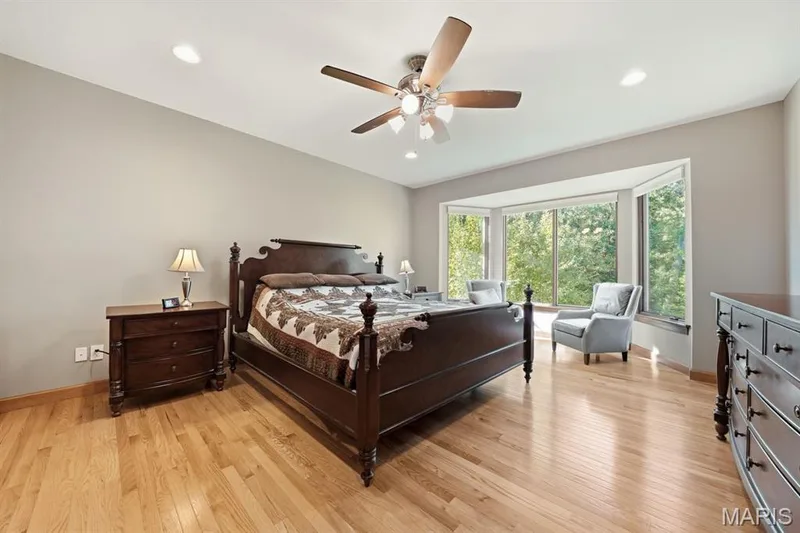 Spacious Primary suite with bay window, — 117 Trail Creek Court, St Charles, MO 63304