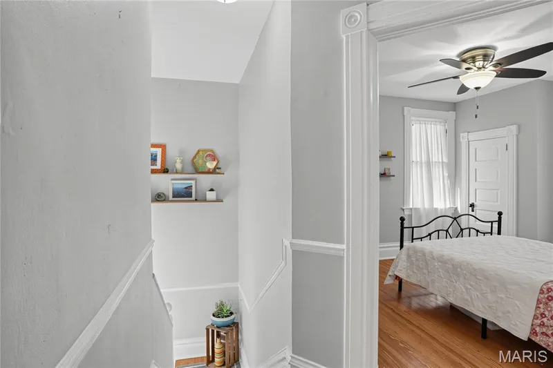 735 Jefferson Street, St Charles, MO 63301 — listing photo 17 of 34