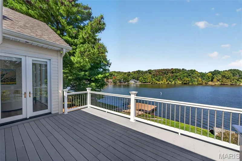 33 Moorings Drive, Lake St. Louis, MO 63367 — listing photo 20 of 40