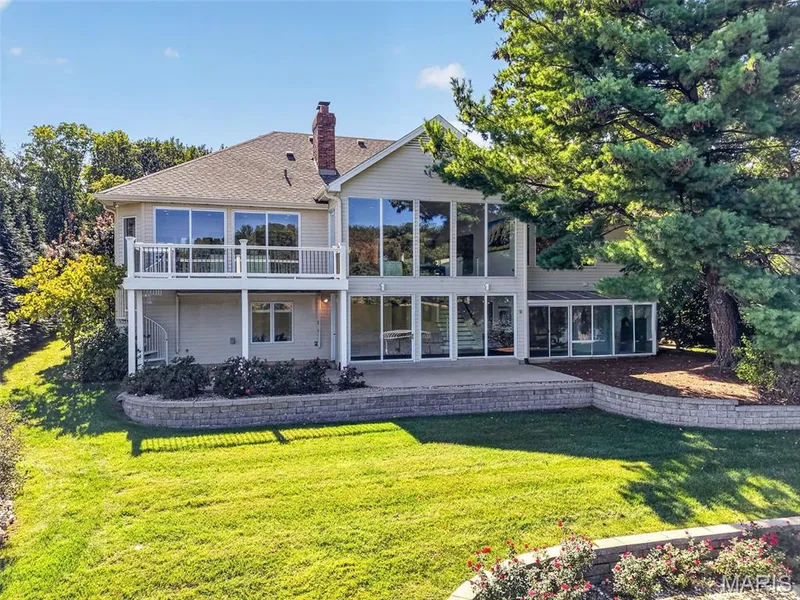 33 Moorings Drive, Lake St. Louis, MO 63367 — listing photo 37 of 40