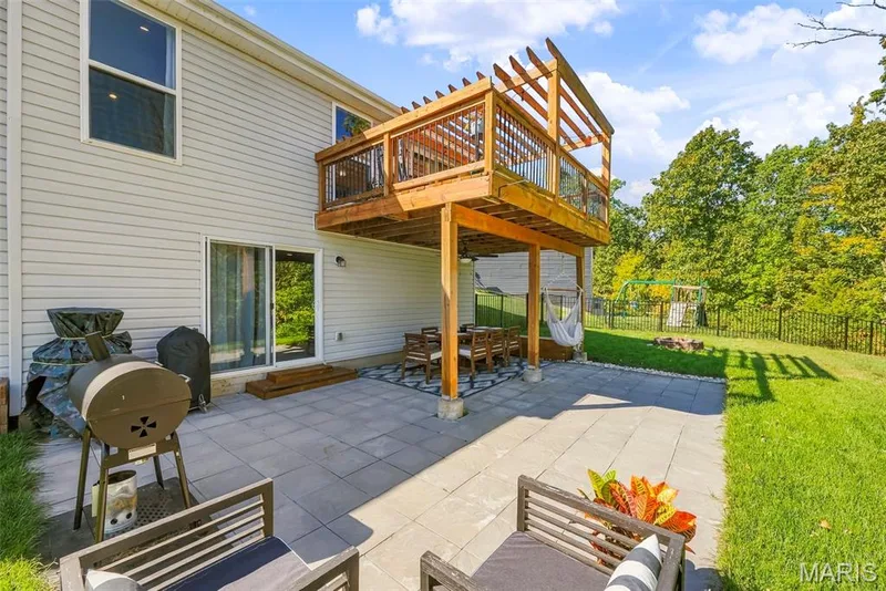 424 Cozy Pines Drive, Lake St. Louis, MO 63367 — listing photo 34 of 54