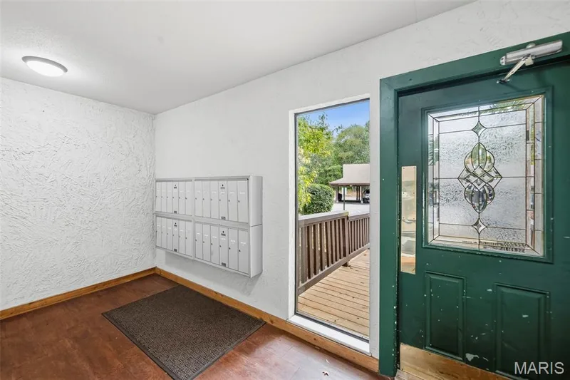 Building 1410 secured entryway — 1410 Heritage Landing #106, St Charles, MO 63303