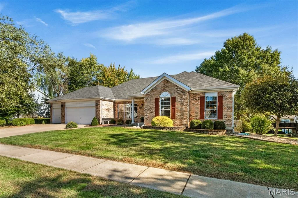 166 Tennessee Walker Way, St Peters, MO 63376 — listing photo 1 of 50