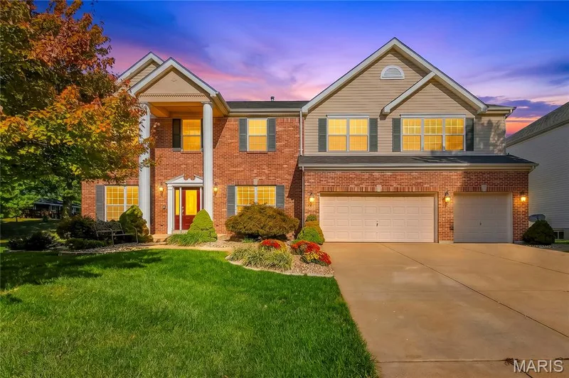 28 Wolverton Court, St Charles, MO — listing photo 1