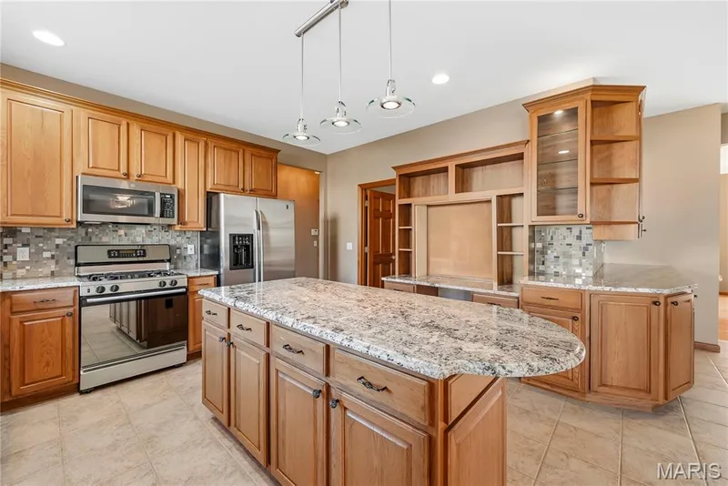 Fabulous kitchen, with lots of cabinet and working space — 28 Wolverton Court, St Charles, MO 63301