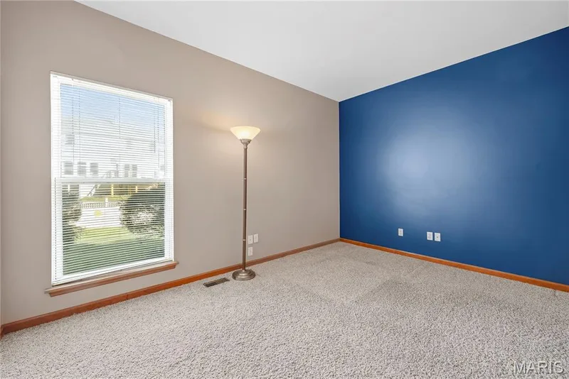Private office located off the kitchen — 28 Wolverton Court, St Charles, MO 63301