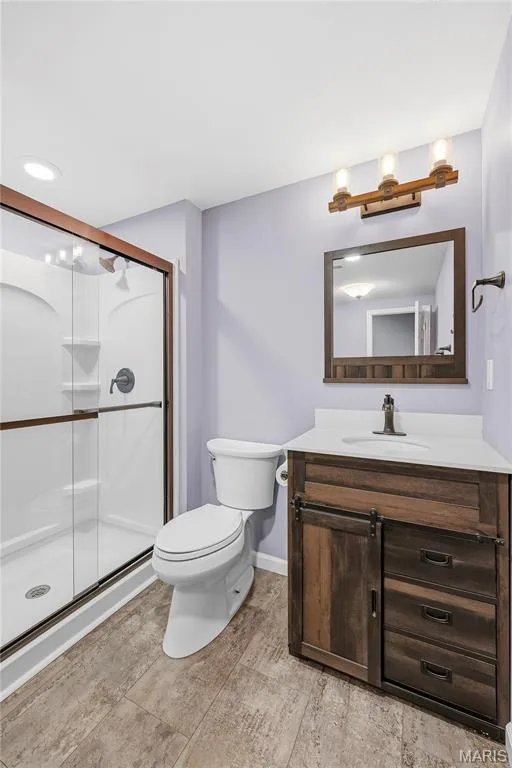 LL Bathroom — 28 Wolverton Court, St Charles, MO 63301