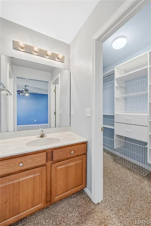 Jack n Jill bathroom — 28 Wolverton Court, St Charles, MO 63301