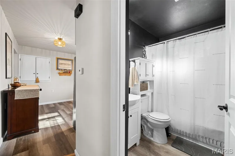 3307 Fleet Lane, St Charles, MO 63301 — listing photo 12 of 29