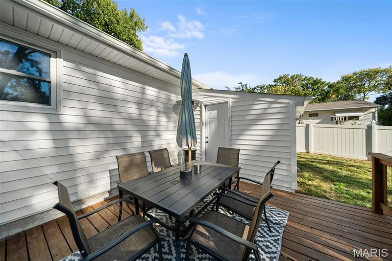3307 Fleet Lane, St Charles, MO 63301 — listing photo 23 of 29