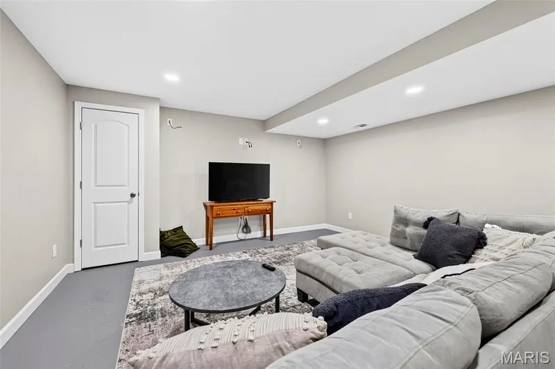 106 Blue Water Drive, St Peters, MO 63366 — listing photo 24 of 37