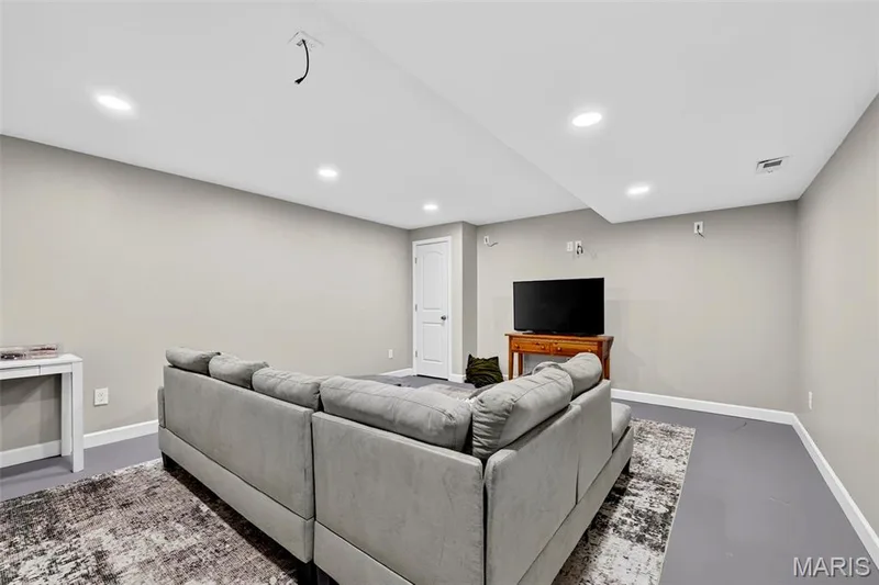 106 Blue Water Drive, St Peters, MO 63366 — listing photo 29 of 37