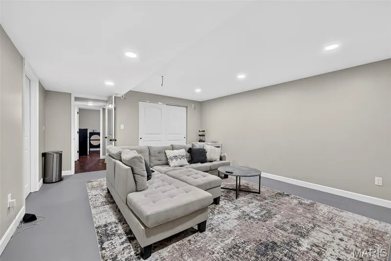 106 Blue Water Drive, St Peters, MO 63366 — listing photo 30 of 37
