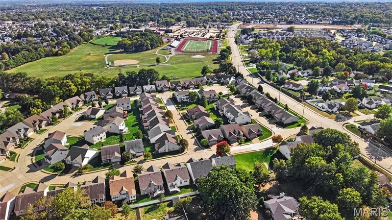 106 Blue Water Drive, St Peters, MO 63366 — listing photo 35 of 37